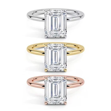 Anillo de moissanita de corte esmeralda